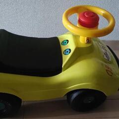 乗り物 combi 足蹴り 車の画像