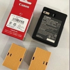　Canon キャノン　純正品　バッテリーチャージ&バッテリー　 ジャンク品 
の画像