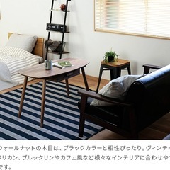 引き出し付きテーブルの画像