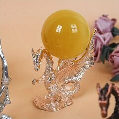 ドラゴンは様々な神話や物語で登場し最高のパワーを与えてくれるものです