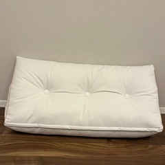 ベッドボード　クッション　背もたれ　三角　muse homeの画像