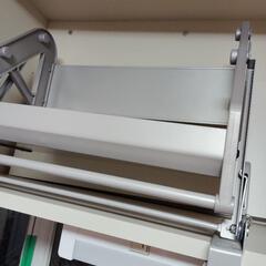 ほぼ未使用吊戸棚用昇降ラックの画像