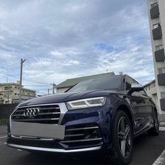 Audiアウディ　SQ5  低走行　状態良