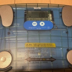 タニタ　子供も測れる　脂肪計付きヘルスメーター