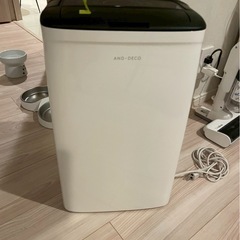 生活家電やテーブル、寝具等