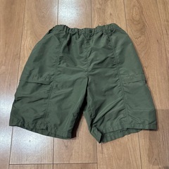 ユニクロ　半ズボン　155〜165cm