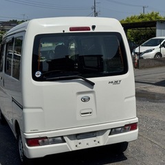 ダイハツ　ハイゼットカーゴ　平成30年　走行距離8万キロ　車検2年間　ETC ナビ　バックカメラの画像