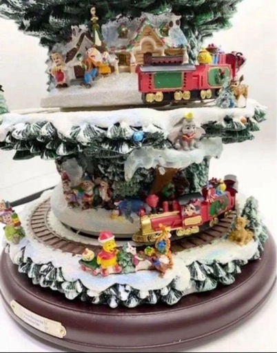 ワンダフルワールド オブ ディズニークリスマスツリー　ディズニー