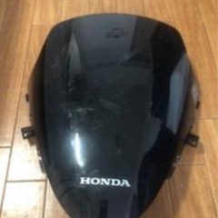 PCX純正フロントカウル スクリーンの画像