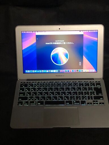 「MacBook Air 11インチ Early 2015　MJVM2J/A」超軽量薄型モバイルノートPC / Core i5搭載 / メモリー4GB / SSD-128GB / Webカメラ / Bluetooth / 無線LAN / MacOS(Sequoia－最新15.5版・Patcher利用）) ＋Office2019＋GarageBand（10.4.8版）