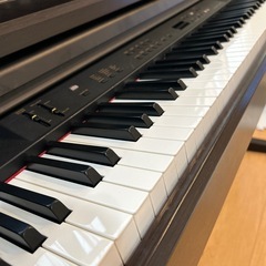 電子ピアノ　ヤマハ　クラビノーバ　CLP-860 　の画像