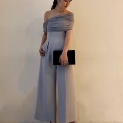 ラグナムーンドレス‼️結婚式や2次会にどうですか？