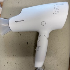 パナソニック ヘアドライヤー ナノケア 高浸透ナノイー&ミネラル搭載 ウォームホワイト EH-NA0G-W
