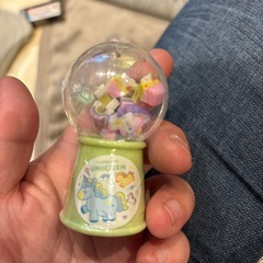 ミニガチャガチャ　ミニ消しゴムの画像