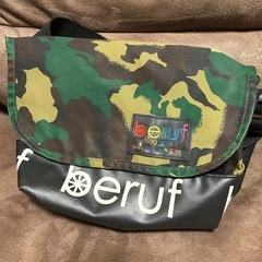 beruf 迷彩柄 miniメッセンジャーバッグ