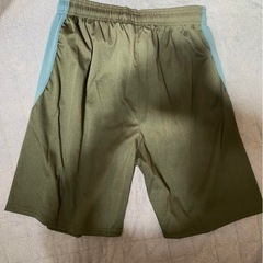 新品未使用フードトレーニングジャケット、ショートパンツ、ボクサーパンツセット Mの画像