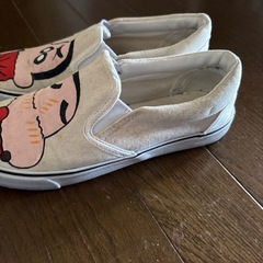 上田市からです。　クレヨンしんちゃんスリッポンの画像