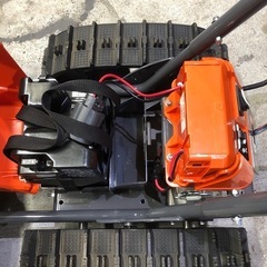 北海道旭川市直接取引限定 未使用品 KOSHIN 工進 ブレード型充電式除雪機 オスカル SR-350 充電バッテリー式 通電動作確認済 静音 取説付の画像