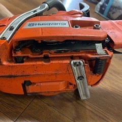 農機具　チェーンソーの画像