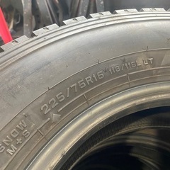 225/75r16 118/116L LT6本セット(タイヤのみ)2021
の画像