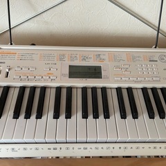 カシオ電子キーボード