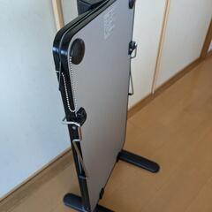 【美品】東芝ズボンプレッサー HIP-T36