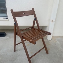 IKEA 折り畳み木製　椅子　4セット
