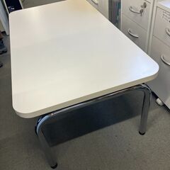 中古のローテーブルを1000円でお譲りします