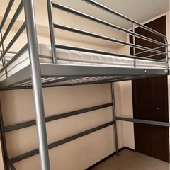 パイプロフトベッド　階段マット付きの画像