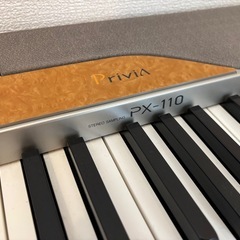 CASIO 電子ピアノの画像