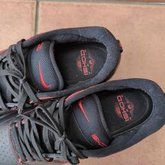 スニーカー　メンズ　VANS27cm　NIKE28cm　引取限定の画像