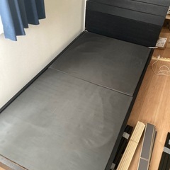 シングルベッド