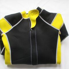 値下げ　ウエットスーツ　子供用の画像