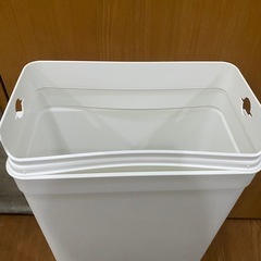ゴミ箱　スリムタイプの画像