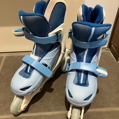 ローラースケート　インラインスケート