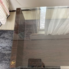 【決まりました！】ガラステーブルの画像