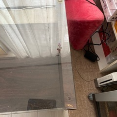 【決まりました！】ガラステーブルの画像