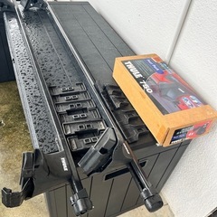 ルーフキャリア　Thule750