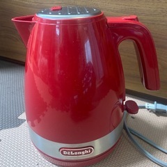 デロンギ 【DēLonghi】電気ケトル1.0L[KBLA120...