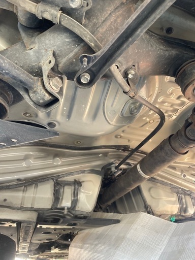 18クラウンアスリート 後期 腹下フル加工車検1年6ヶ月