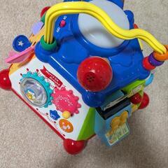 知育玩具！ローヤル「たのしく知育！やみつきボックス」6つの面に2...