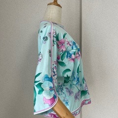 【新品タグ付き】LEONARDレオナール　カットソー　水色　夏服　38の画像
