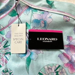 【新品タグ付き】LEONARDレオナール　カットソー　水色　夏服　38の画像