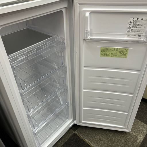 2025年製！展示品未使用！SHARP 冷凍庫 126L 冷凍冷蔵モード！