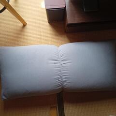 【美品】イケアI KEA 大きなソファクッション 105 ✕ 45 cmの画像