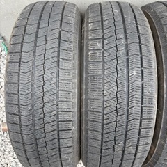 185/60/16冬VRX2の画像