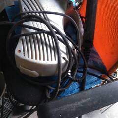 中古　高圧洗浄機　０円　差し上げ那覇市銘苅２２１－１．久松マンシ...