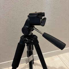 新品未使用　小型軽量4段三脚　の画像