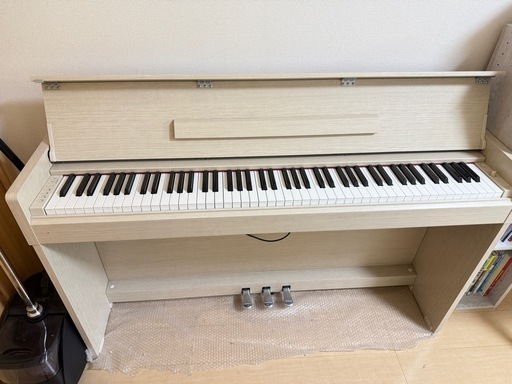 電子ピアノ