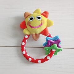 美品！Sassy サッシー おひさまラトル　いろんな素材が触覚を刺激！赤ちゃん大好きカミカミリングの画像